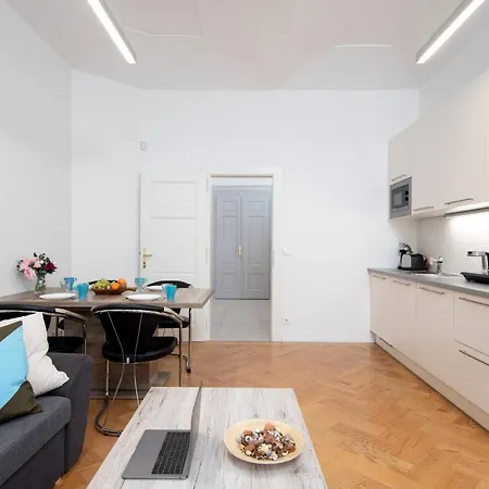Park Karlin Апартаменты