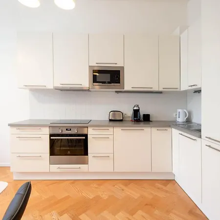 Apartment Park Karlin Prague