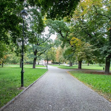 Апартаменты Park Karlin *