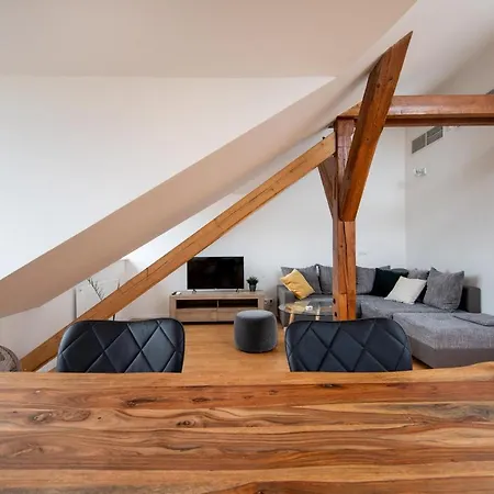 Park Karlin Apartment *