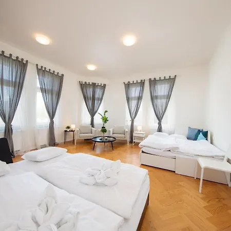 Park Karlin Апартаменты *