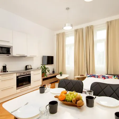 Apartment Park Karlin Prague